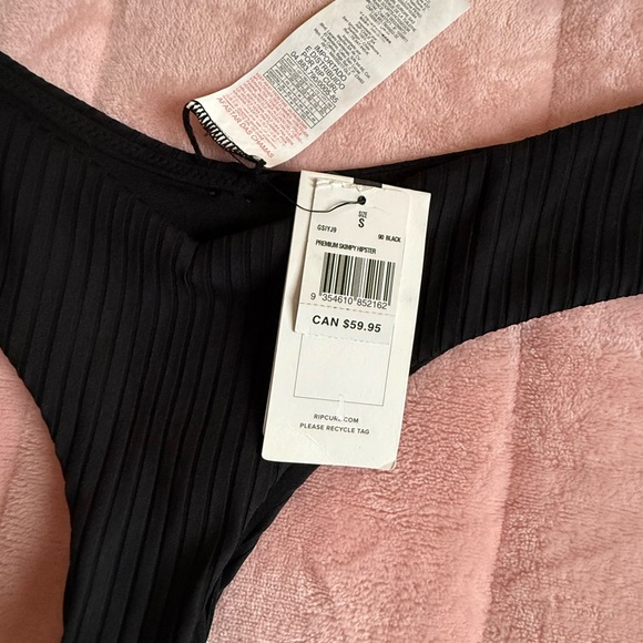 Black Ribbed Bikini Set - Picture 2 of 9